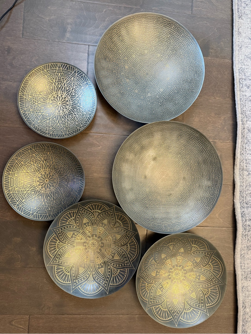 Decorative Metal Wall decor Set - Gold Accents on Dark Base
